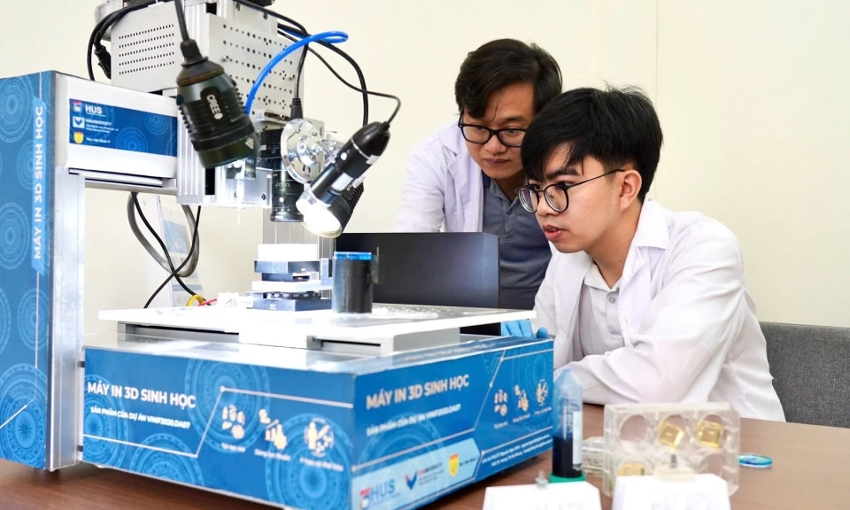 L&agrave;m chủ c&ocirc;ng nghệ chiến lược: Tăng tốc để tạo lợi thế cạnh tranh quốc gia