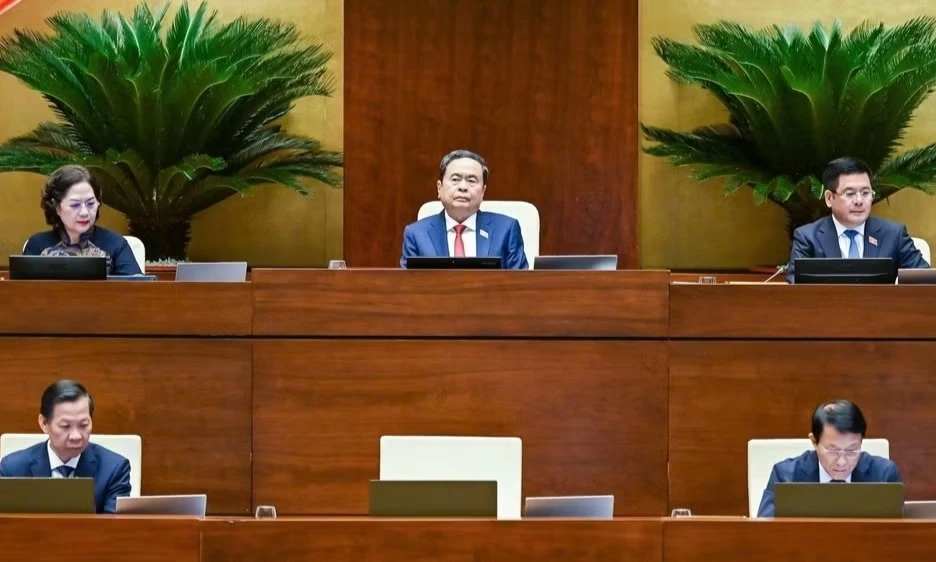 Đ&ocirc; thị đặc biệt cần được x&acirc;y dựng tr&ecirc;n nền tảng x&atilde; hội bền vững, văn minh