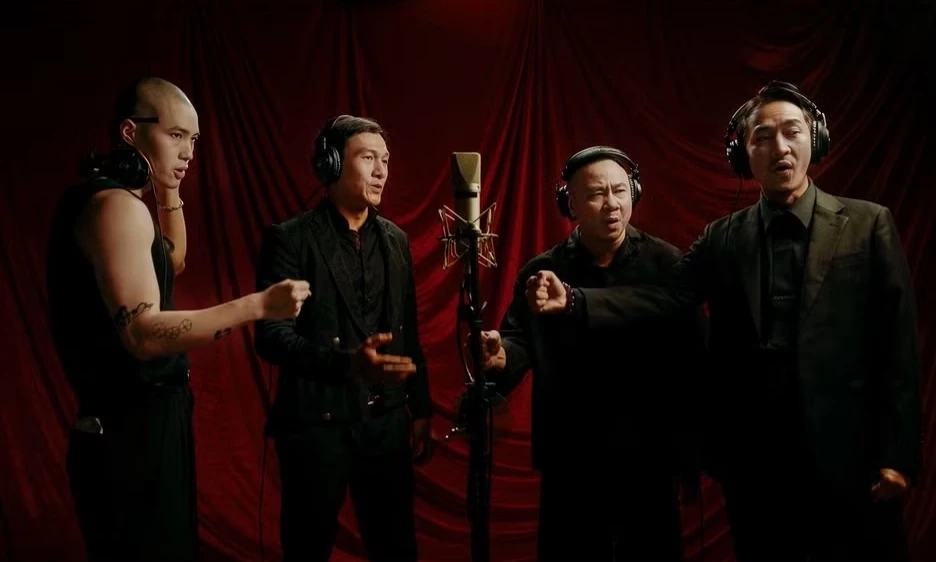 D&agrave;n diễn vi&ecirc;n &ldquo;Hộ linh tr&aacute;ng sĩ&rdquo; g&oacute;p giọng c&ugrave;ng ca sĩ Đ&ocirc;ng H&ugrave;ng trong ca kh&uacute;c phim