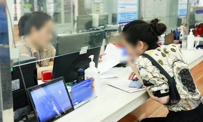 Từ th&aacute;ng 8.2026, c&ocirc;ng chức bị tạm đ&igrave;nh chỉ c&ocirc;ng t&aacute;c theo 6 căn cứ sau