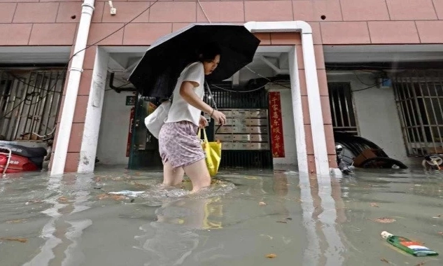 B&atilde;o Dolphin đổ bộ Trung Quốc, hơn 1 triệu d&acirc;n phải sơ t&aacute;n