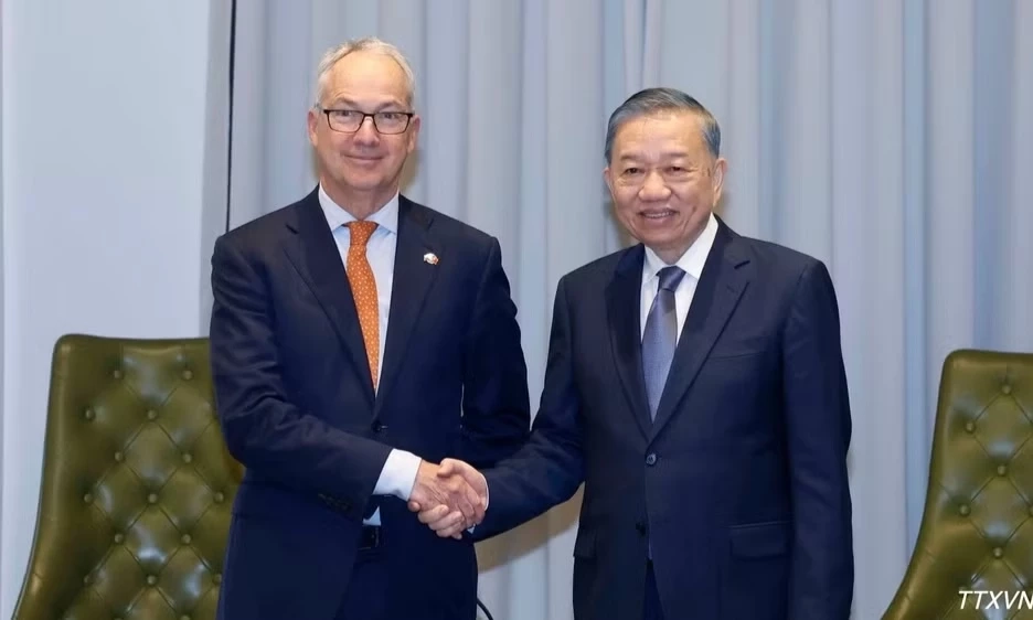Tổng B&iacute; thư, Chủ tịch nước T&ocirc; L&acirc;m tiếp Đặc Ph&aacute;i vi&ecirc;n của Ch&iacute;nh phủ Australia về Đ&ocirc;ng Nam &Aacute; Nicholas Moore