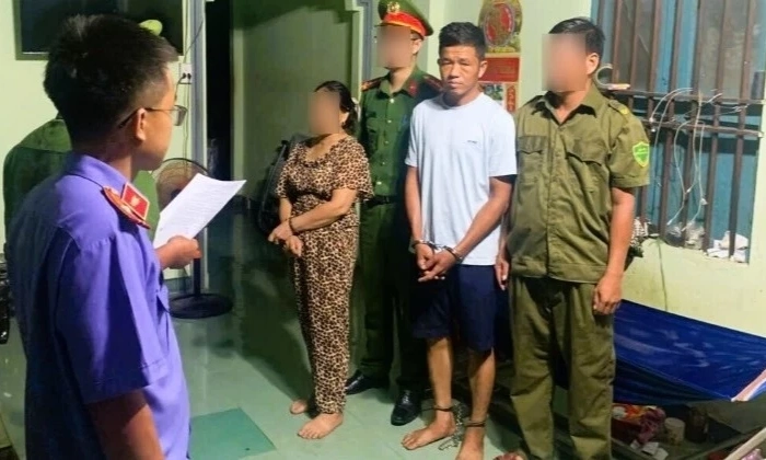 Người đ&agrave;n &ocirc;ng c&oacute; 3 tiền &aacute;n, vừa ra t&ugrave; lại đi trộm cắp