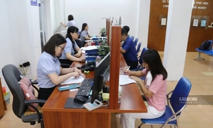 Lương tập sự bằng 85% mức lương bậc 1, Bảo hiểm x&atilde; hội giải đ&aacute;p mức đ&oacute;ng