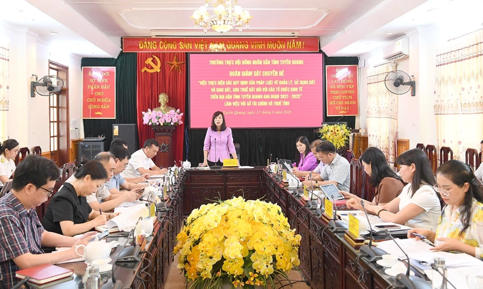 Gi&aacute;m s&aacute;t việc thực hiện c&aacute;c quy định của ph&aacute;p luật về đất đai đối với Sở T&agrave;i ch&iacute;nh v&agrave; Thuế tỉnh