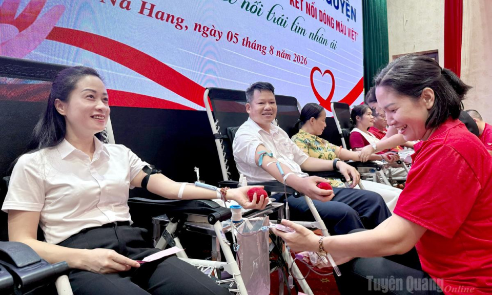 Mỗi giọt m&aacute;u - Một tấm l&ograve;ng
