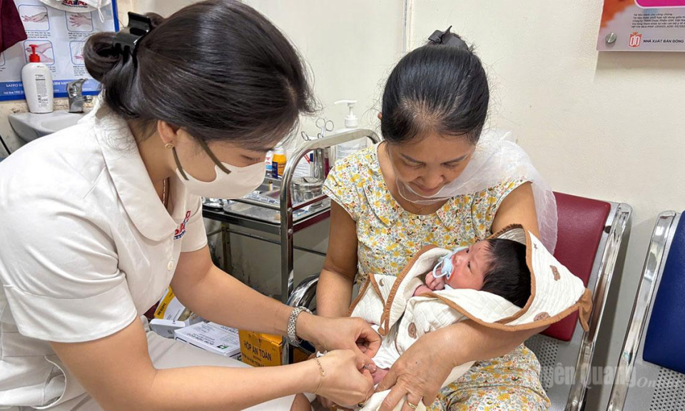 Ngăn chặn dịch bệnh giao m&ugrave;a