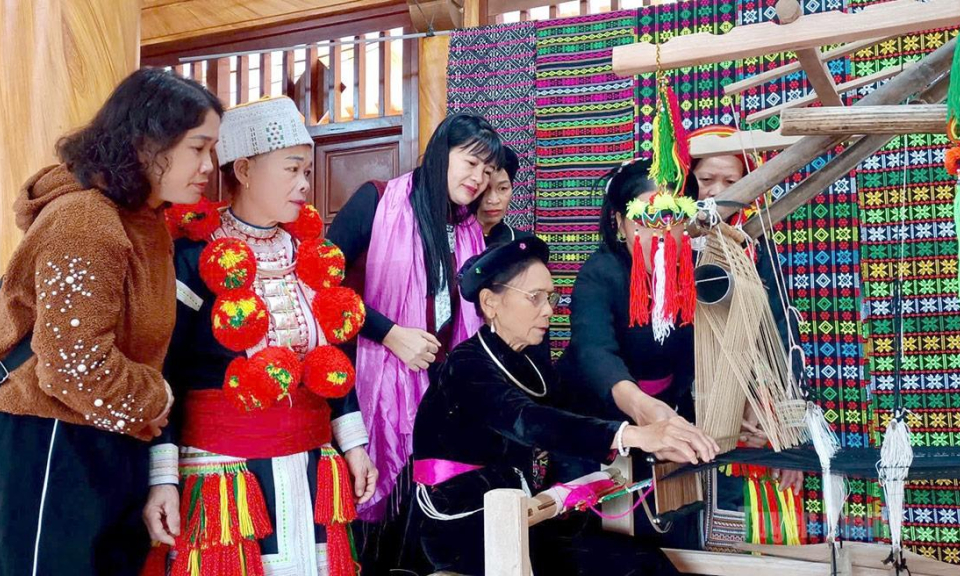 B&agrave;i 2: Tiềm năng lớn nhưng vẫn &iacute;t &ldquo;sao&rdquo;