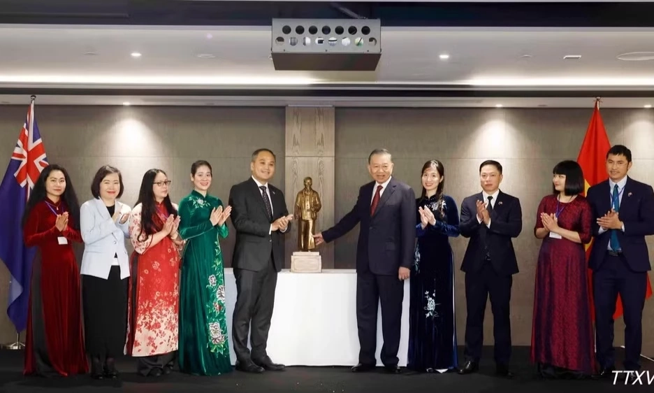 X&acirc;y dựng cộng đồng người Việt Nam tại New Zealand v&agrave; nước đảo Nam Th&aacute;i B&igrave;nh Dương ng&agrave;y c&agrave;ng ph&aacute;t triển