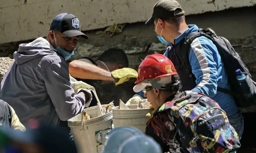 Ch&iacute;nh phủ Colombia c&ocirc;ng bố quốc tang 3 ng&agrave;y sau vụ động đất khiến hơn 200 người thiệt mạng
