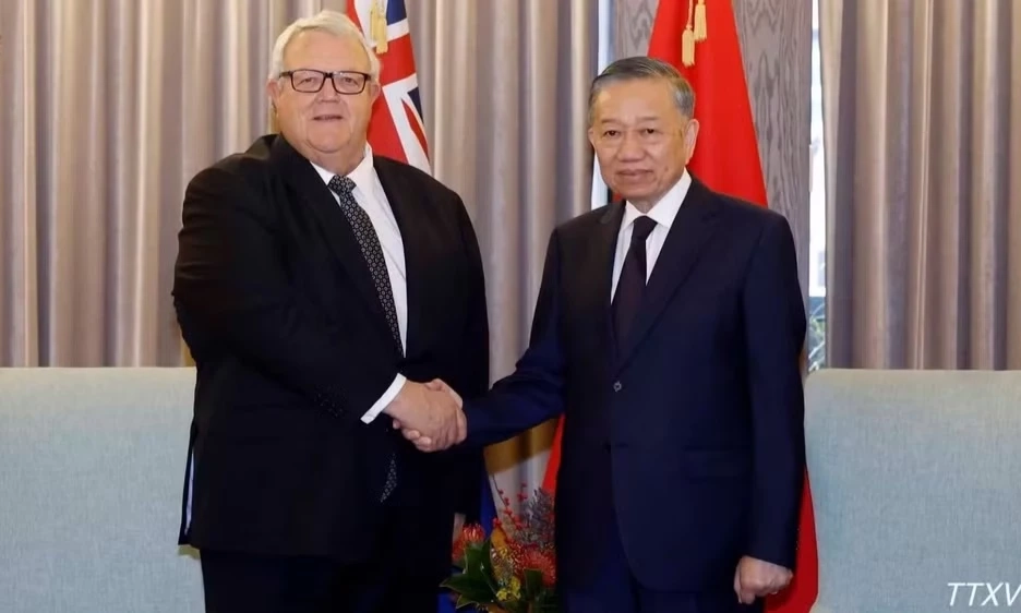 Tổng B&iacute; thư, Chủ tịch nước T&ocirc; L&acirc;m hội kiến Chủ tịch Quốc hội New Zealand Gerry Brownlee
