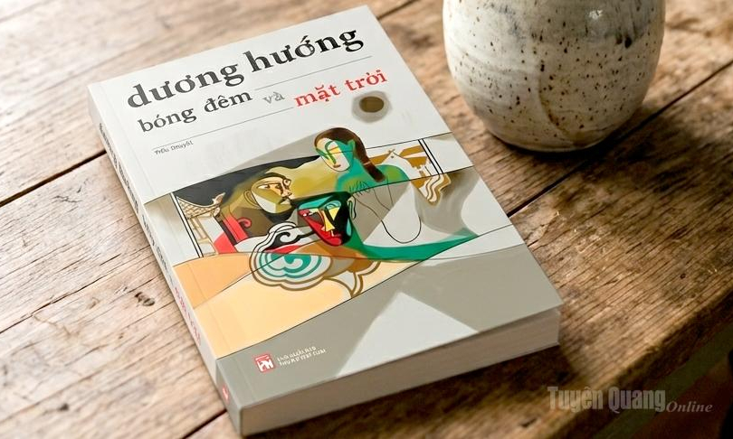 L&agrave;ng Nguyệt Hạ trong v&ograve;ng xo&aacute;y chuyển m&igrave;nh