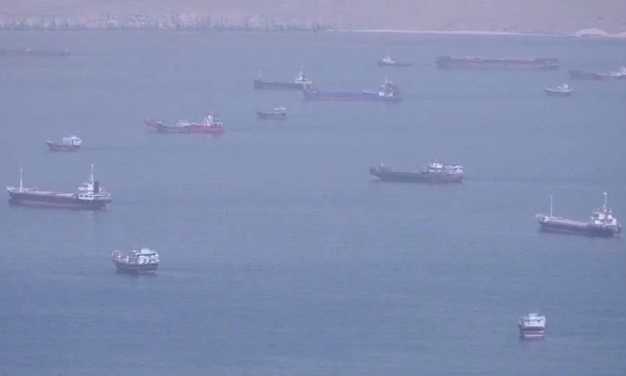 Mỹ tuy&ecirc;n bố c&oacute; thể phong tỏa c&aacute;c cảng Iran v&ocirc; thời hạn