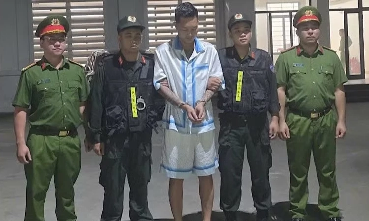 Khởi tố B&ugrave;i Xu&acirc;n Huấn về tội &ldquo;Vi phạm quy định về kế to&aacute;n g&acirc;y hậu quả nghi&ecirc;m trọng&rdquo;