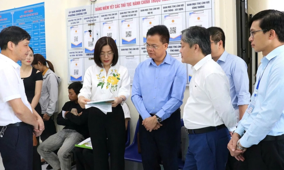 Chuyển đổi số quốc gia: Điểm nghẽn lớn nhất l&agrave; kh&acirc;u thực thi