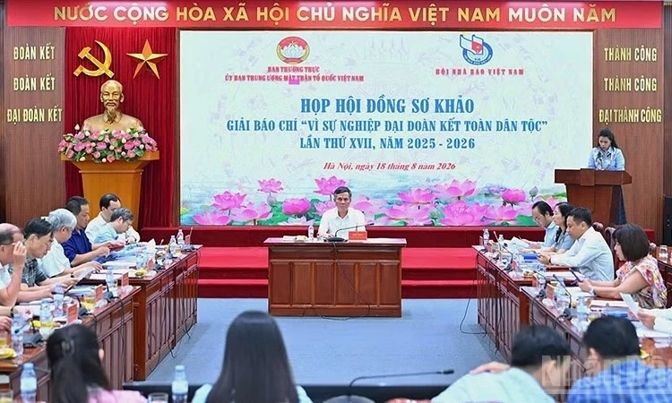 Hơn 2.700 t&aacute;c phẩm dự thi Giải b&aacute;o ch&iacute; "V&igrave; sự nghiệp Đại đo&agrave;n kết to&agrave;n d&acirc;n tộc" lần thứ XVII