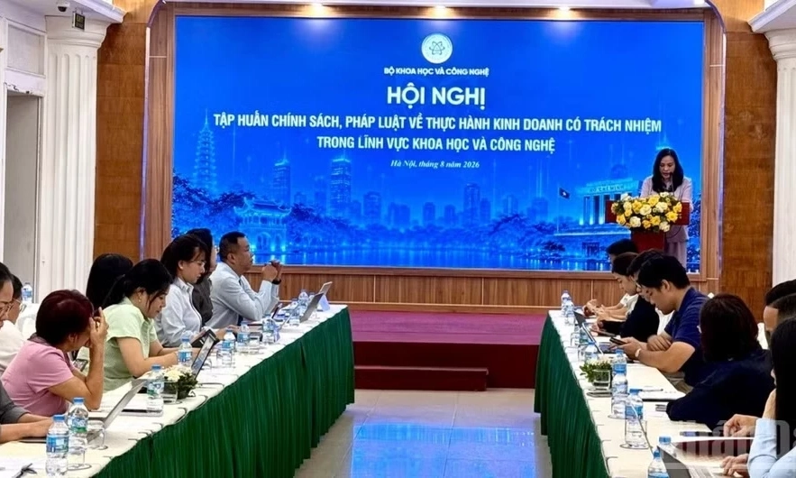 Lan tỏa nhận thức về thực h&agrave;nh kinh doanh c&oacute; tr&aacute;ch nhiệm trong lĩnh vực khoa học v&agrave; c&ocirc;ng nghệ