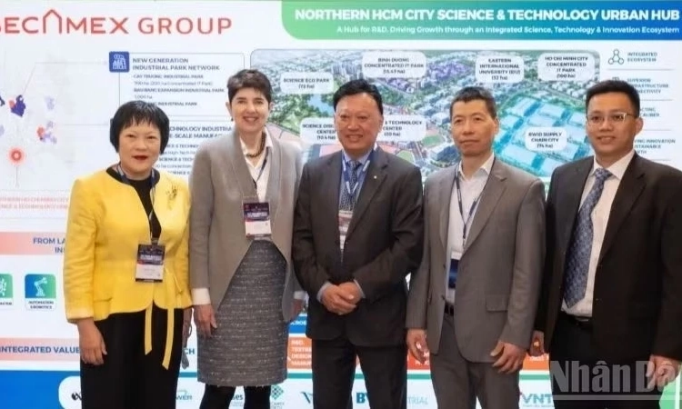 Đại học Monash v&agrave; Tập đo&agrave;n Becamex mở rộng hợp t&aacute;c khoa học-c&ocirc;ng nghệ