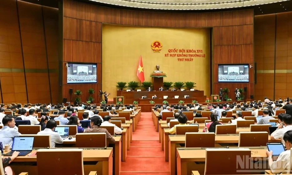 Quốc hội thảo luận về giảm thuế thu nhập c&aacute; nh&acirc;n, thuế thu nhập doanh nghiệp