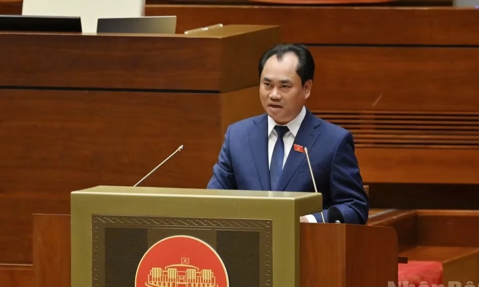 Bộ trưởng N&ocirc;ng nghiệp v&agrave; M&ocirc;i trường: Nh&agrave; nước bảo đảm quyền, lợi &iacute;ch hợp ph&aacute;p của người d&acirc;n khi giao dịch đất đai
