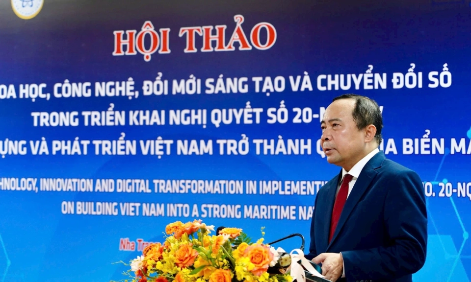 L&agrave;m chủ biển bằng tri thức, dữ liệu v&agrave; c&ocirc;ng nghệ