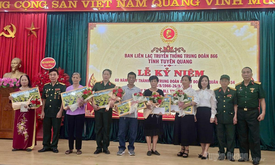 Kỷ niệm 60 năm ng&agrave;y th&agrave;nh lập Trung đo&agrave;n 866