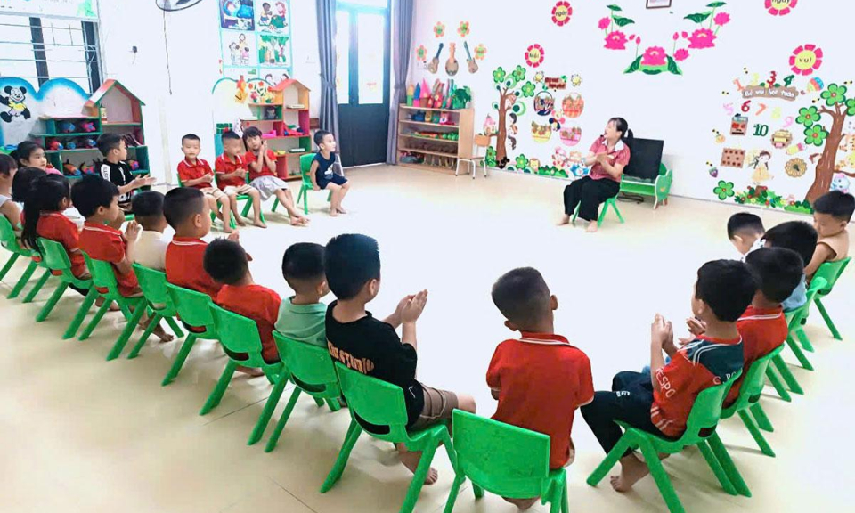 Học sinh to&agrave;n tỉnh tựu trường năm học mới 2026-2027