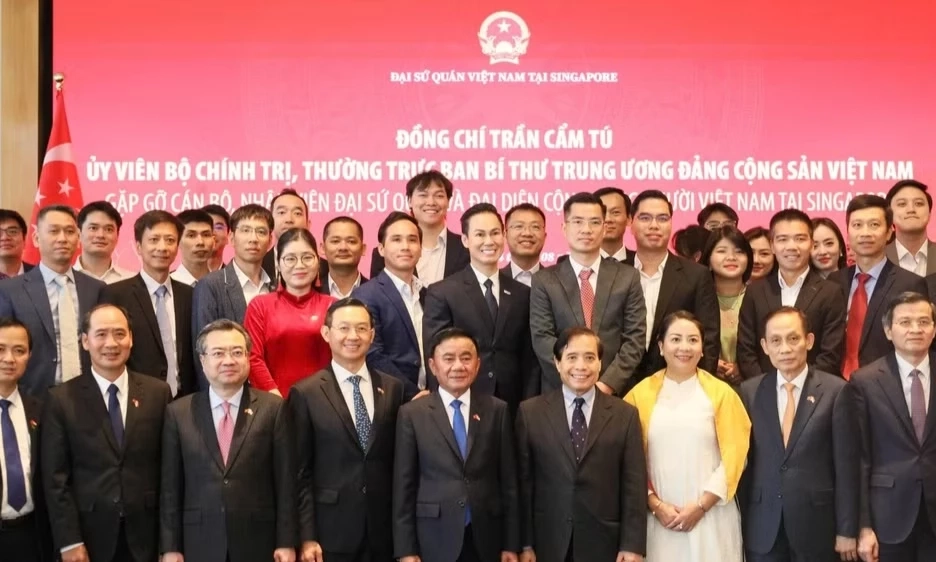 Gắn kết cộng đồng, triển khai hiệu quả đường lối đối ngoại của Đảng