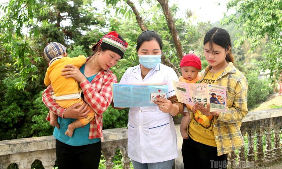 Nỗ lực bảo vệ trẻ em trước biến đổi kh&iacute; hậu