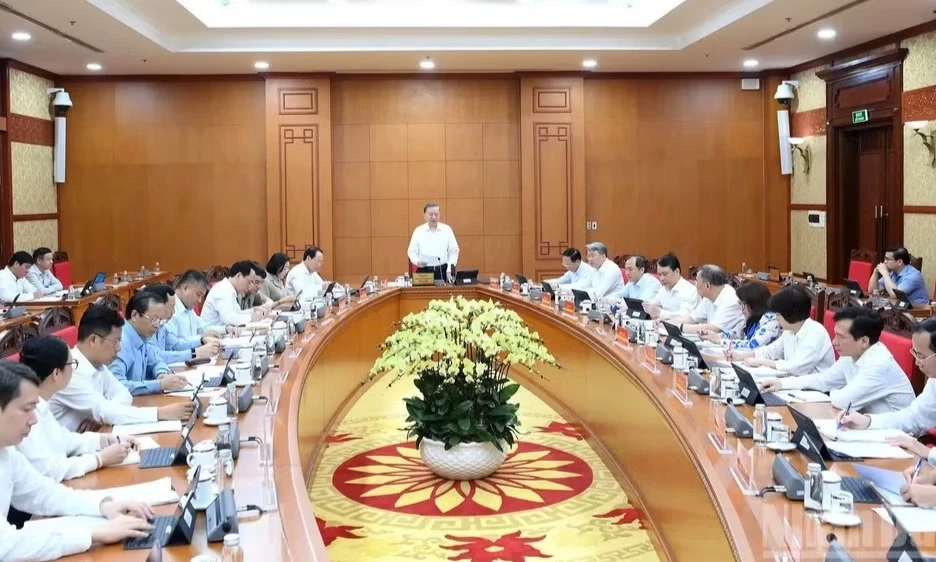 Ng&agrave;nh gi&aacute;o dục phải tự đổi mới mạnh mẽ bằng tr&aacute;ch nhiệm cao v&agrave; chất lượng thực chất