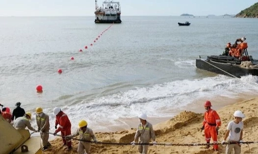 Hai tuyến c&aacute;p quang biển SJC2 v&agrave; AAE-1 c&ugrave;ng gặp sự cố