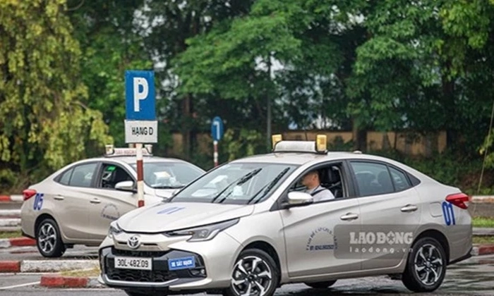 Bộ C&ocirc;ng an phản hồi g&oacute;p &yacute; li&ecirc;n quan đến camera AI nhận diện h&agrave;nh vi liếc mắt, ngo&aacute;i đầu