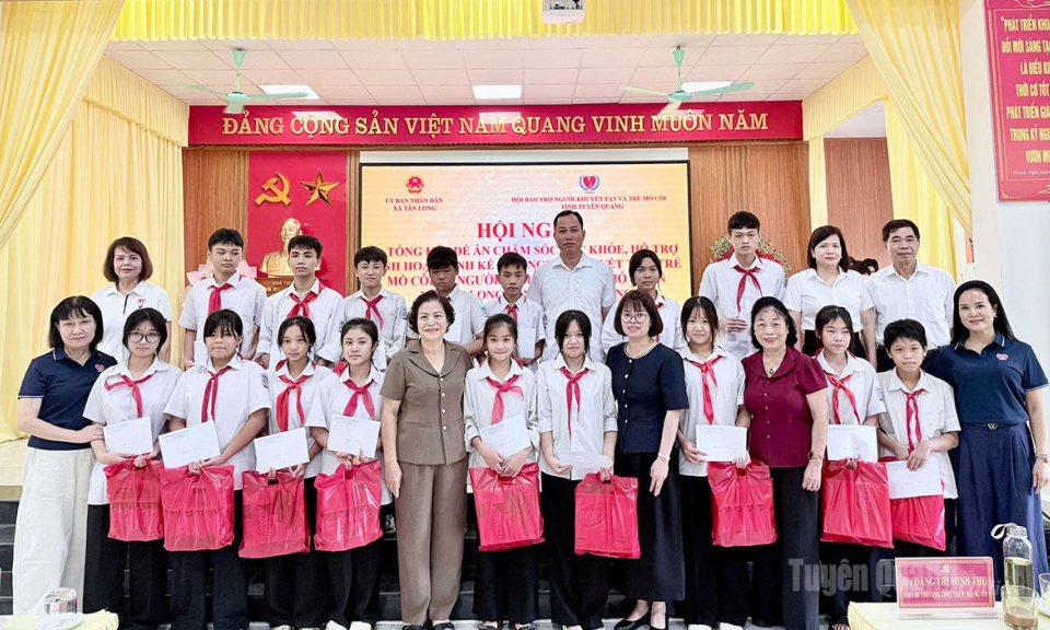 T&acirc;n Long tổng kết Đề &aacute;n chăm s&oacute;c, hỗ trợ người yếu thế