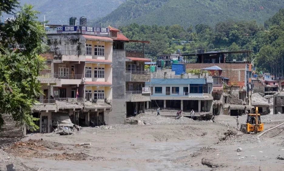 Thương vong tiếp tục tăng trong thảm họa lũ qu&eacute;t tại Nepal v&agrave; Trung Quốc