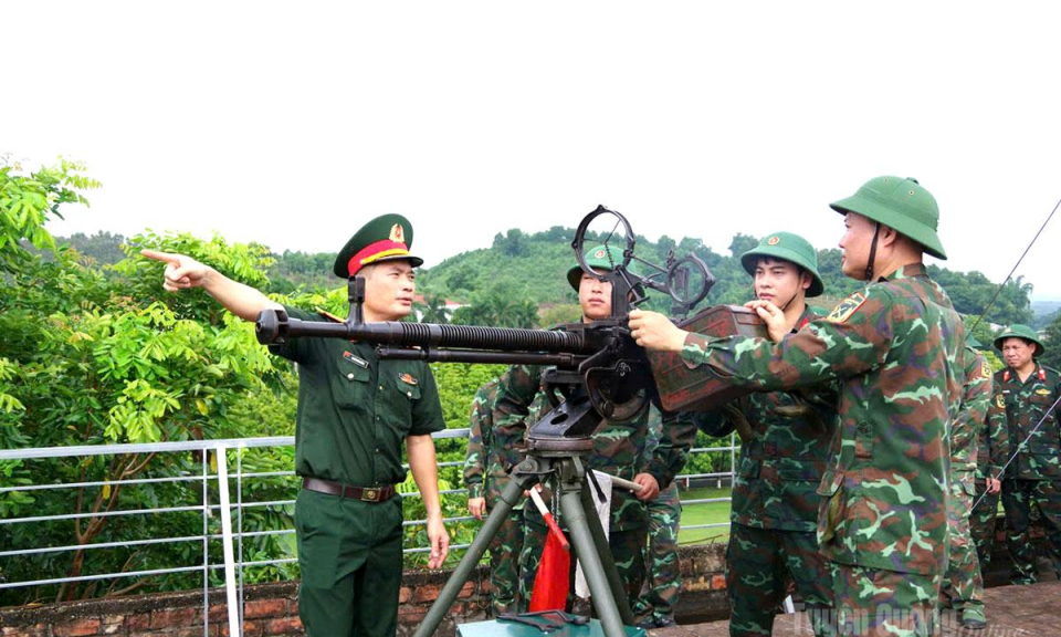 X&acirc;y dựng v&ograve;m ph&ograve;ng kh&ocirc;ng nh&acirc;n d&acirc;n vững mạnh, rộng khắp