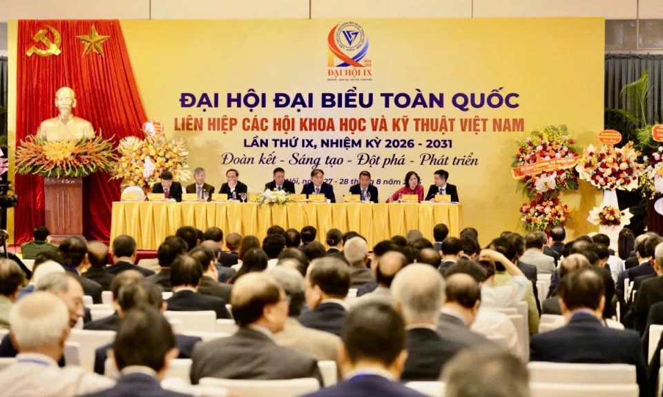 Ph&aacute;t huy sức mạnh đội ngũ tr&iacute; thức khoa học, c&ocirc;ng nghệ trong kỷ nguy&ecirc;n vươn m&igrave;nh