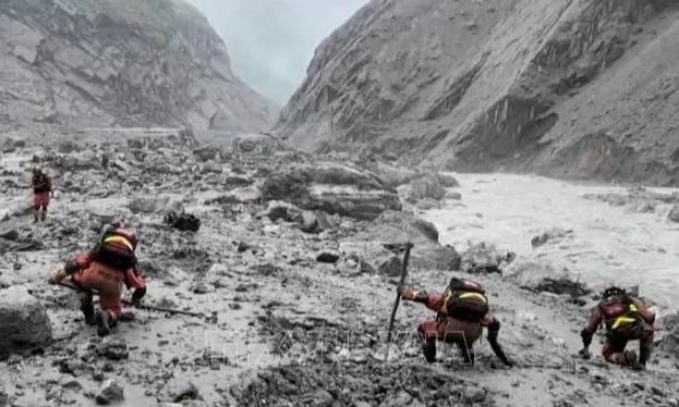 Nepal dự kiến cần h&agrave;ng tỷ USD để t&aacute;i thiết sau lũ