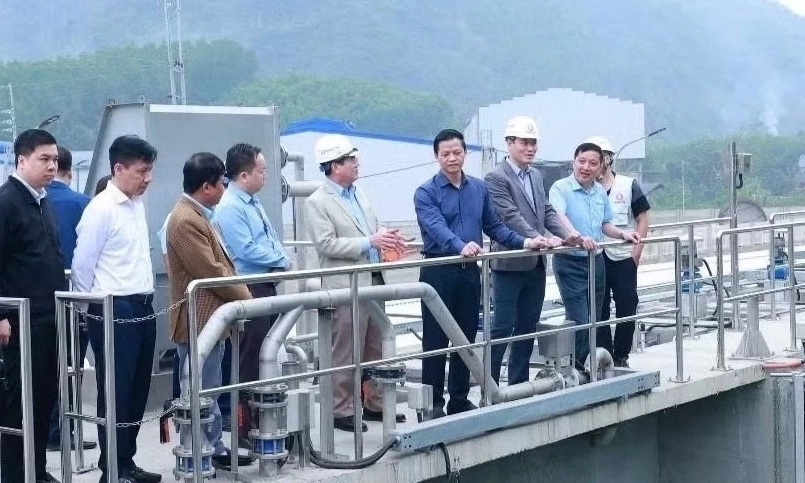 Chuyển m&igrave;nh trở th&agrave;nh cực tăng trưởng mới