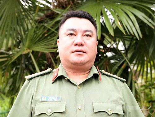 Thiếu tá Sùng Mí Nô,  Tổ trưởng Tổ An ninh, Công an xã Sơn Vĩ.