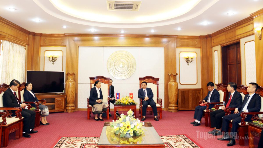 Quang cảnh buổi đón tiếp.