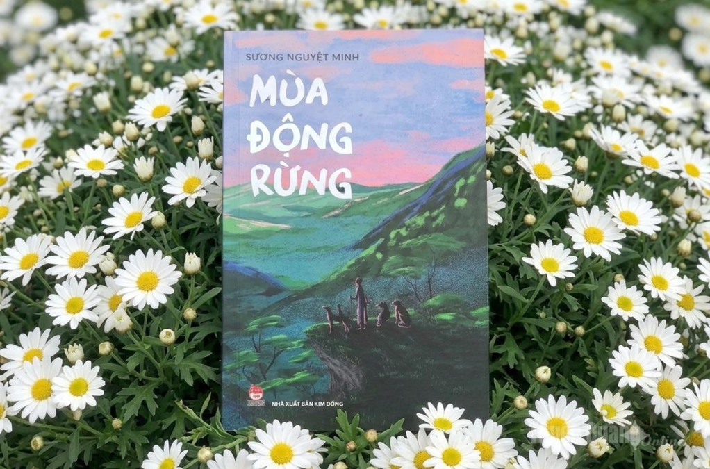 Tiểu thuyết Mùa động rừng của nhà văn  Sương Nguyệt Minh.