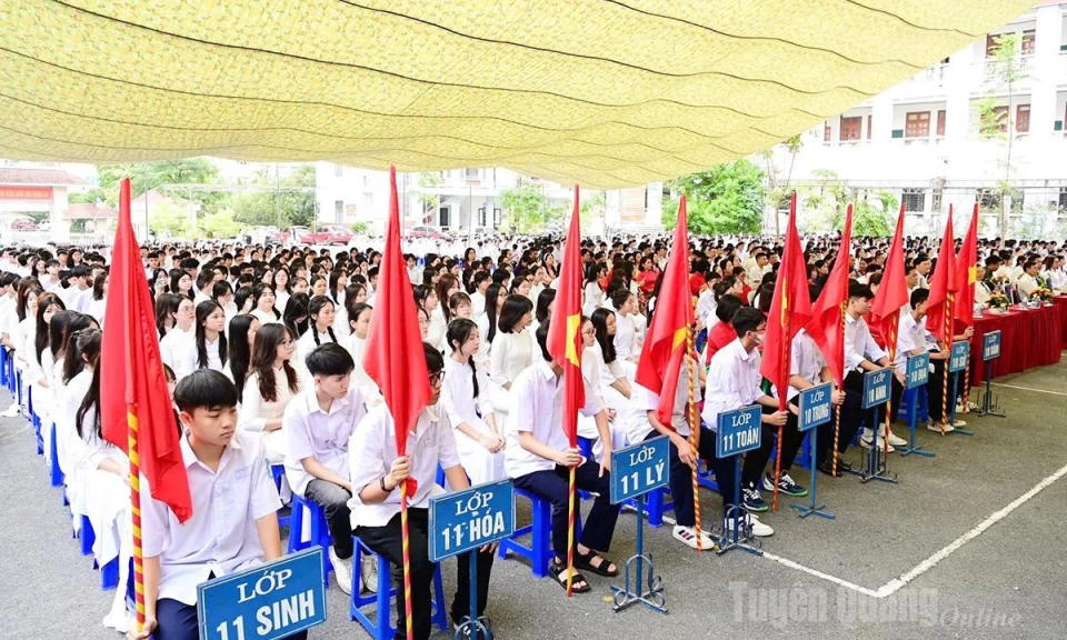 Chuẩn bị chu đ&aacute;o c&aacute;c điều kiện cho khai giảng năm học mới