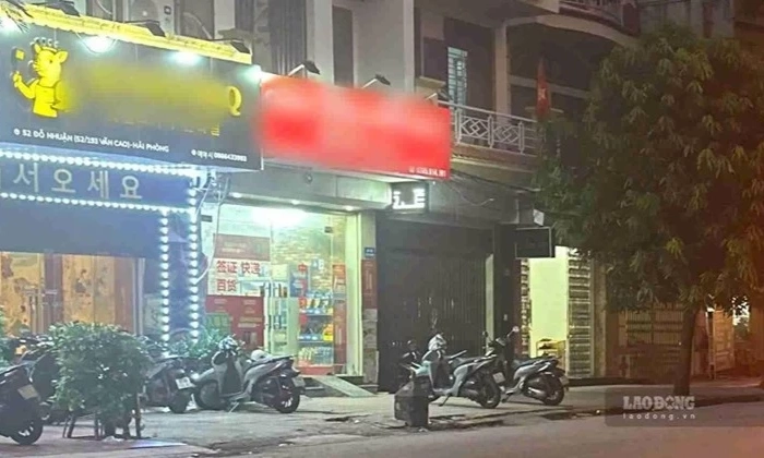 Điều tra vụ nghi cướp cửa h&agrave;ng tạp ho&aacute; tr&ecirc;n phố Văn Cao, Hải Ph&ograve;ng