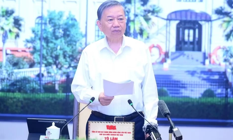 X&acirc;y dựng hệ thống an sinh x&atilde; hội đa tầng, bao tr&ugrave;m, lấy người d&acirc;n l&agrave;m trung t&acirc;m