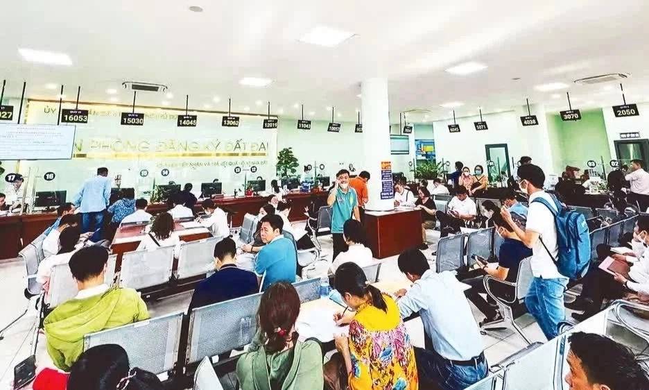 Cải c&aacute;ch thủ tục h&agrave;nh ch&iacute;nh, th&uacute;c đẩy tăng trưởng hai con số giai đoạn 2026-2030