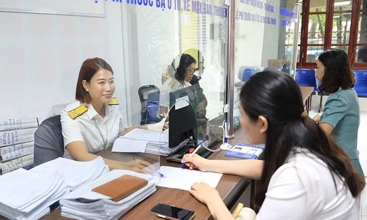 L&agrave;m sạch m&atilde; số thuế, th&ocirc;ng tho&aacute;ng m&ocirc;i trường kinh doanh