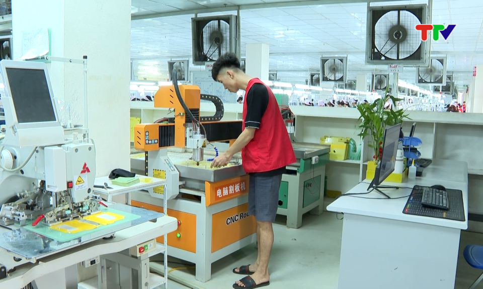 Chuyển đổi số| C&ocirc;ng nghệ mở đường