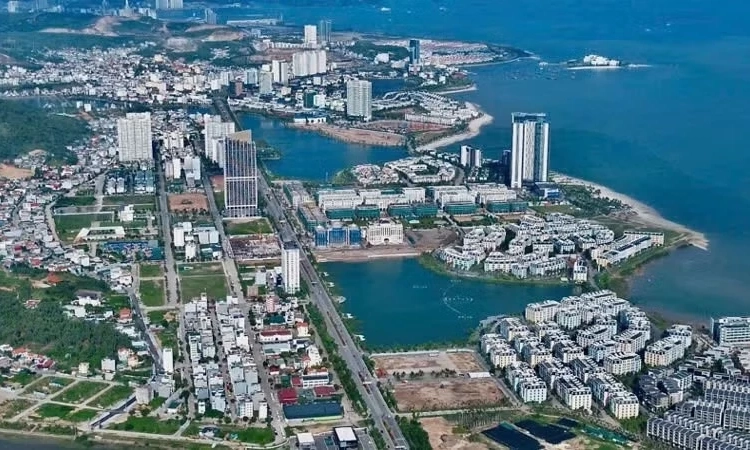 Quảng Ninh ch&iacute;nh thức trở th&agrave;nh th&agrave;nh phố