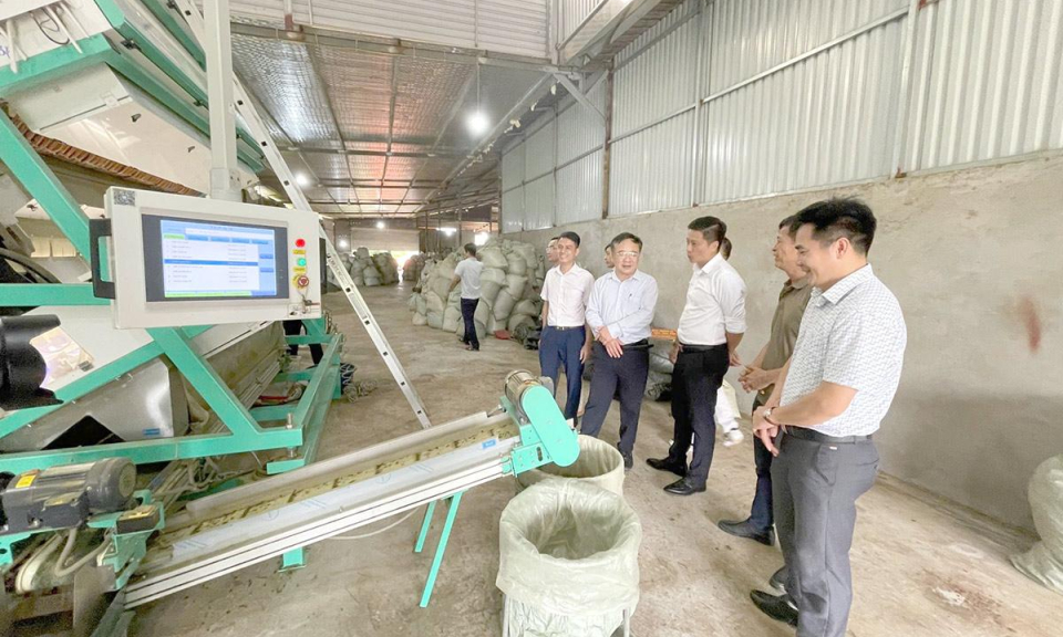 Doanh nghiệp gỡ kh&oacute; để tăng tốc
