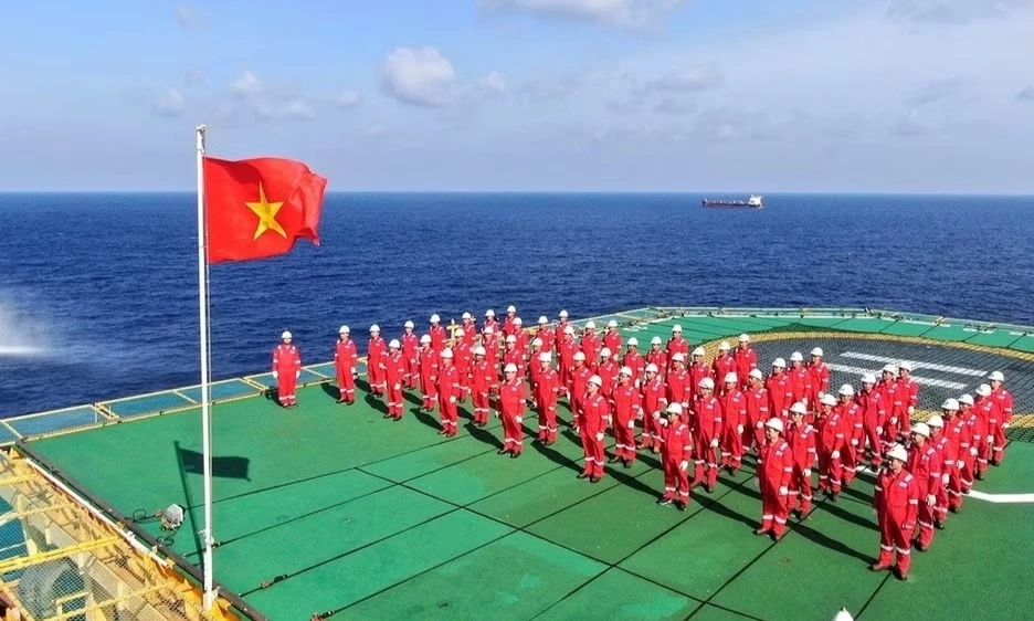 Petrovietnam: Tầm v&oacute;c doanh nghiệp năng lượng quốc gia